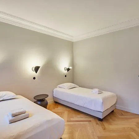 Magnificent - 3br- 8p - Batignolles Parigi