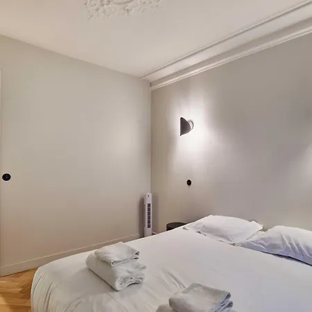 Magnificent - 3br- 8p - Batignolles * Parigi