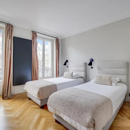Magnificent - 3br- 8p - Batignolles * Parigi