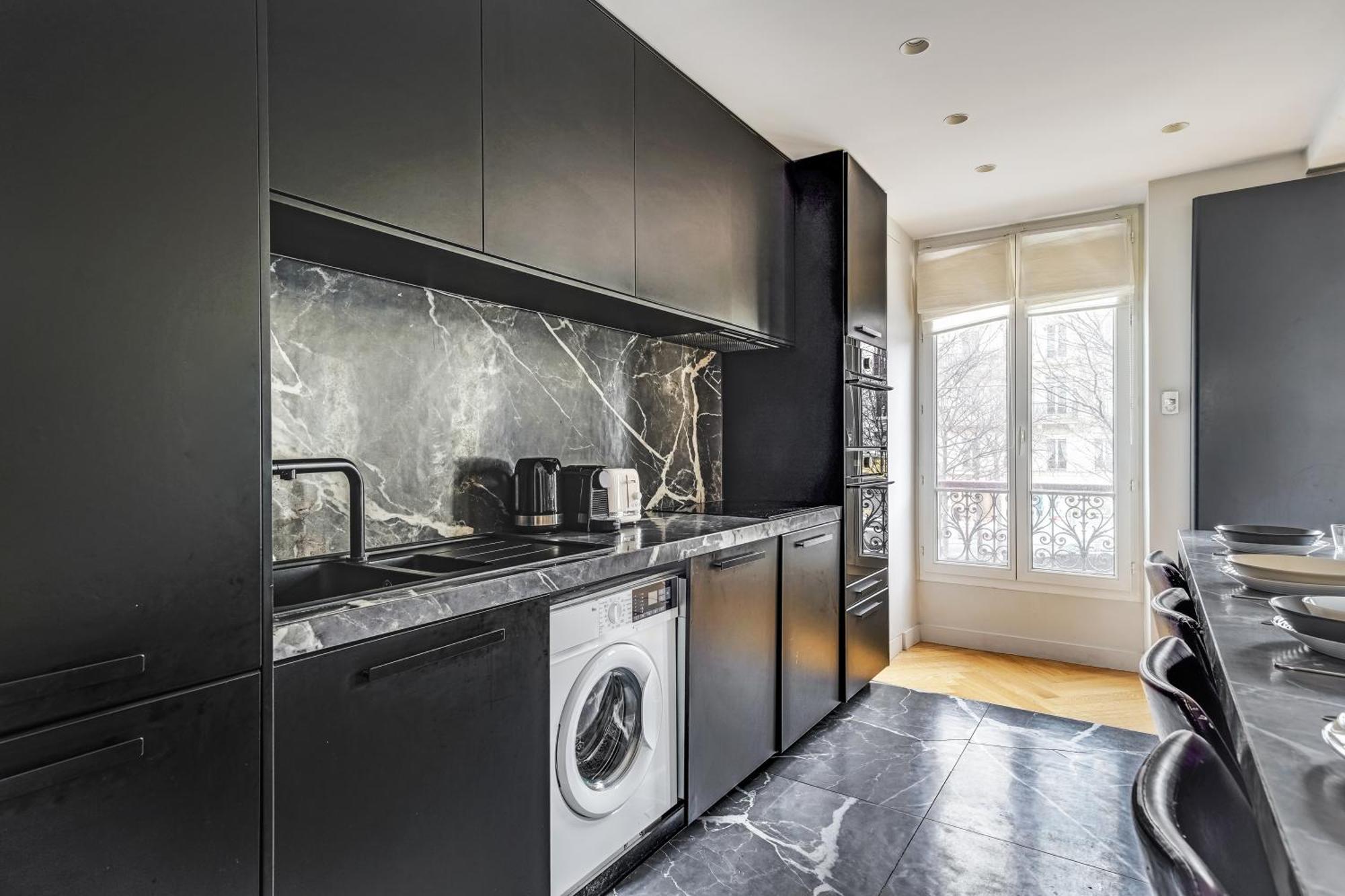 Magnificent - 3br- 8p - Batignolles *